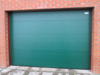 Секционные ворота Alutech 2500*2500, цвет зеленый