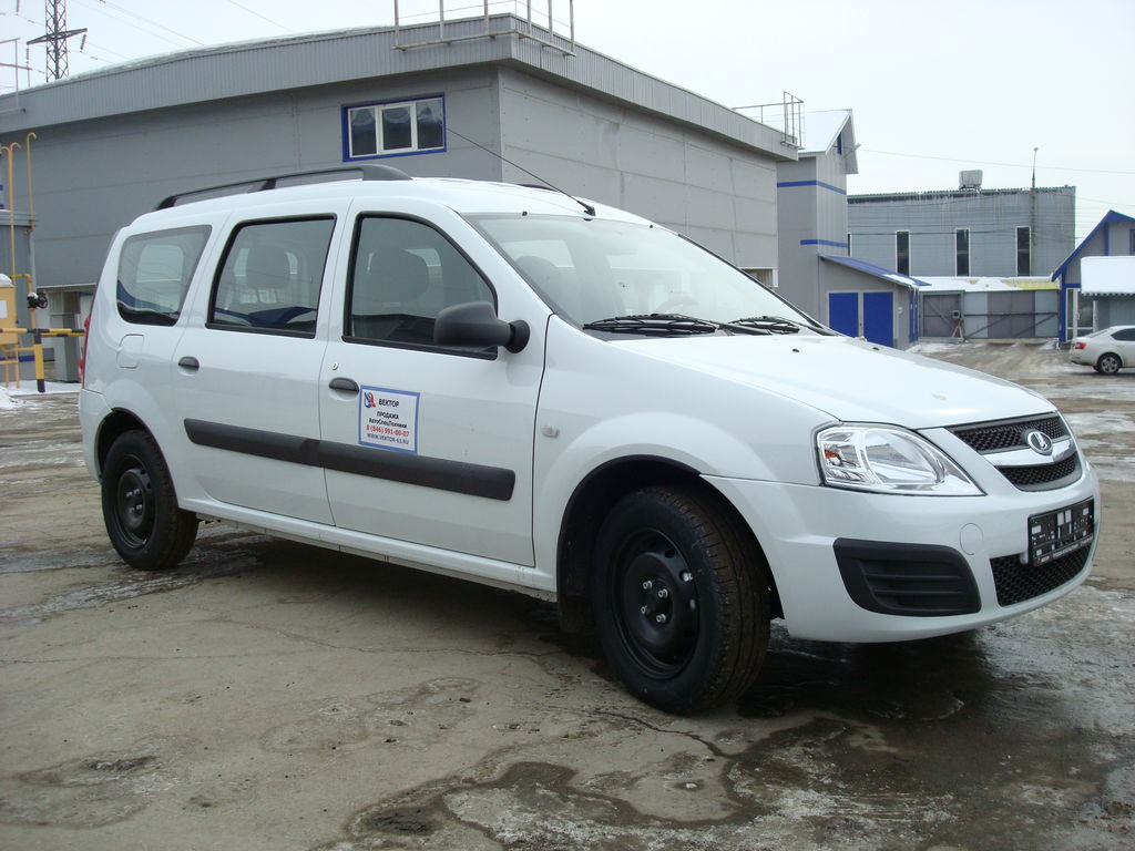 Лада Ларгус, универсал, 5 мест, 16 кл от компании Вектор купить в ...