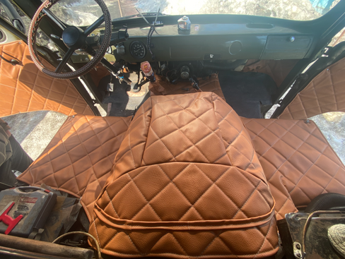 Фото - Обивка кабины УАЗ 452, Буханка (винилискожа, поролон, ватин) коричневый ромб, 8 предм.