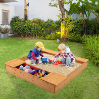 Детская деревянная песочница со скамейками и ящиками для хранения Slickblue